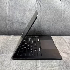 Pre Owned MacBook Pro M3 Max